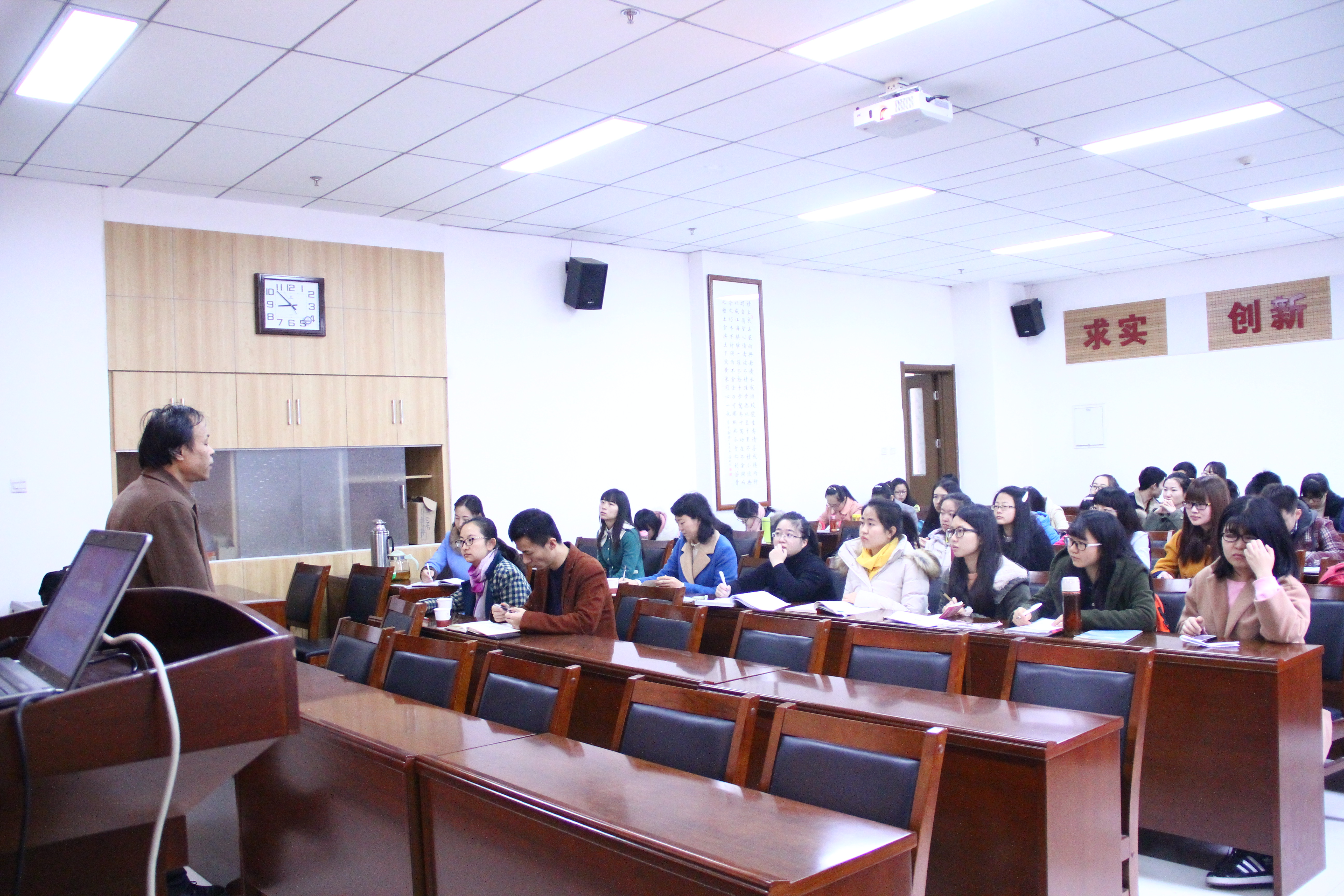 C:\Users\Administrator\Desktop\2015-12-4实习总结大会\IMG_2361.JPG C:\Users\Administrator\Desktop\2015-12-4实习总结大会\IMG_2361.JPG